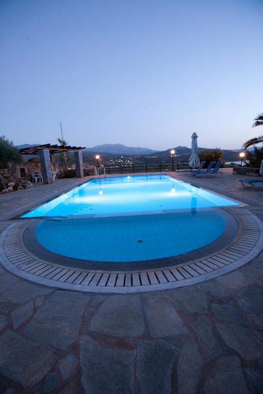 Villa Michalis อิสตรอน ภายนอก รูปภาพ
